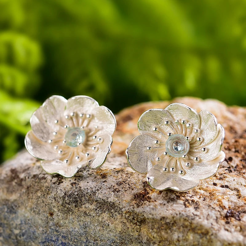 18K Gold Anemone Flower Stud Earrings